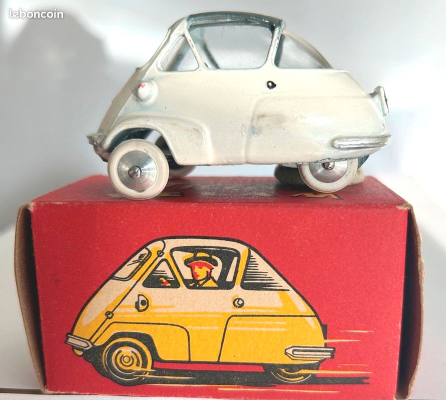 Miniature Quiralu Isetta Velam 1/43 - Voiture De Collection D'époque