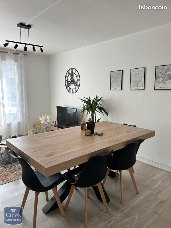 Appartement 3 pièces 56 m² · à Saint-Étienne · 56 m² · 750 €