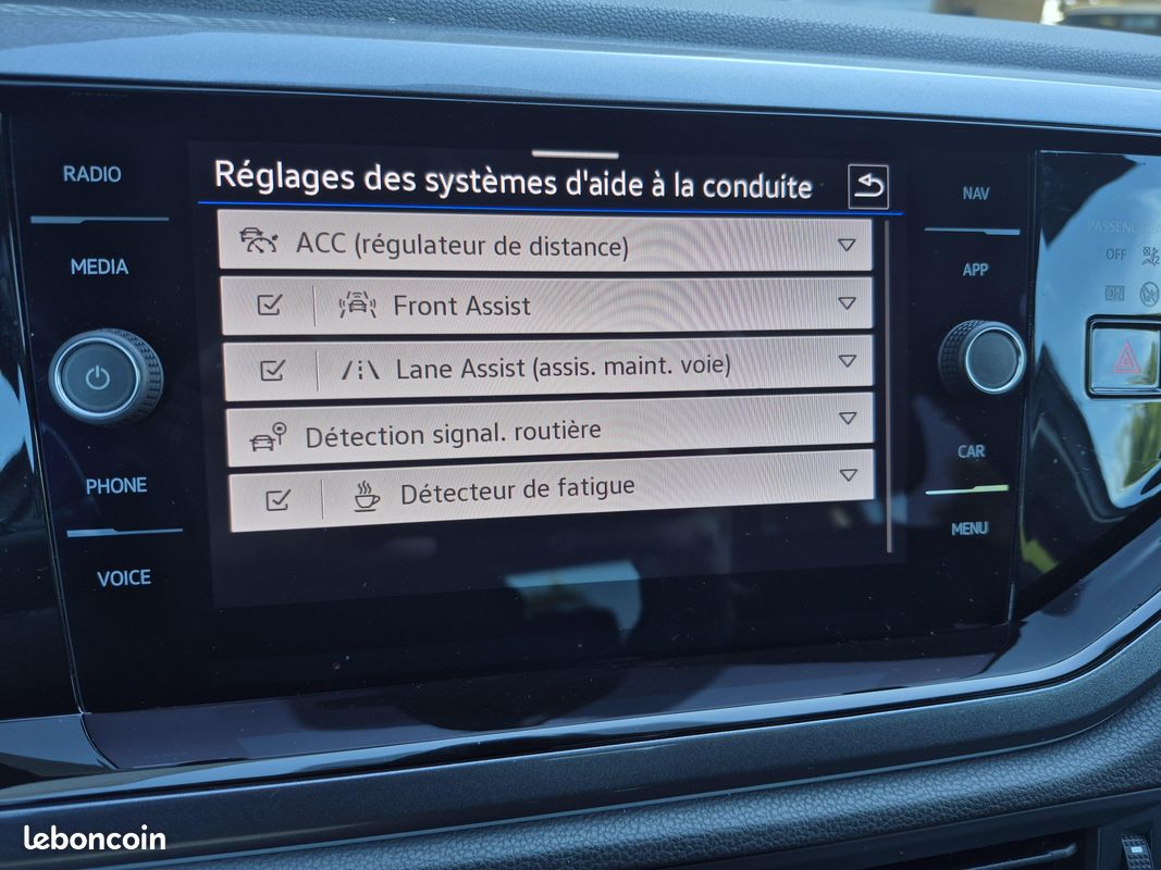 VOLKSWAGEN Polo 1.0 TSI 95 S&S BVM5 Style (image 20)