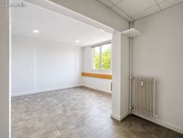 Appartement 5 pièces 82 m² · à Cournon-d'Auvergne · 82 m² · 110 000 €