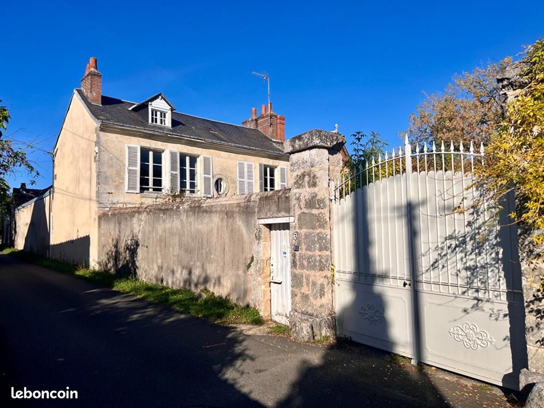 Maison 8 pièces 175 m² · à Vendôme · 175 m² · 329 660 €