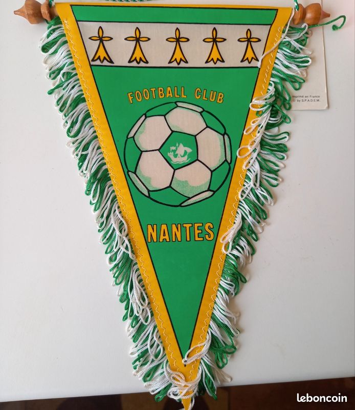 FC Nantes fanion mini maillot vintage football pennant soccer