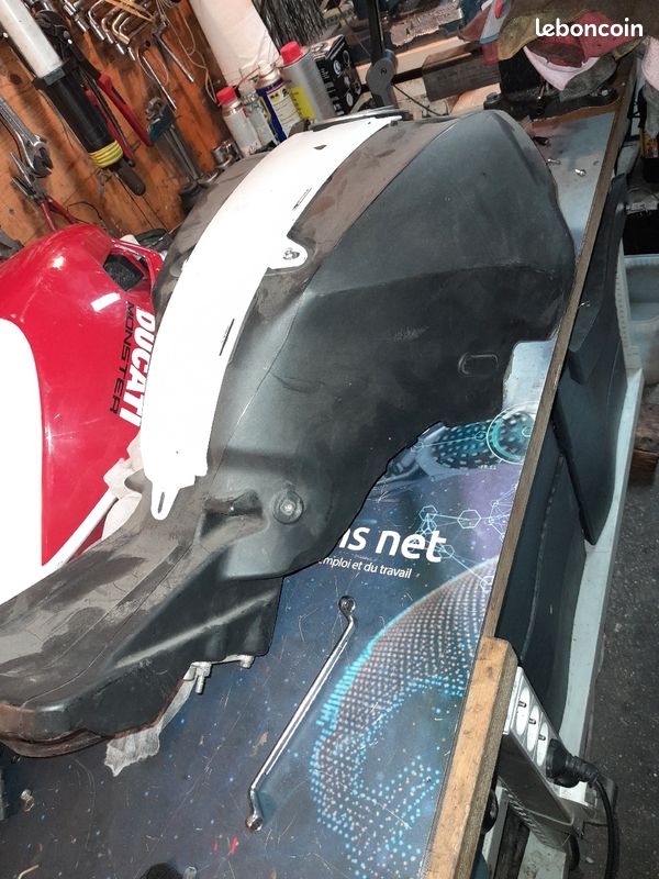Reservoir Ducati monster 696,796 1100 (image 1)