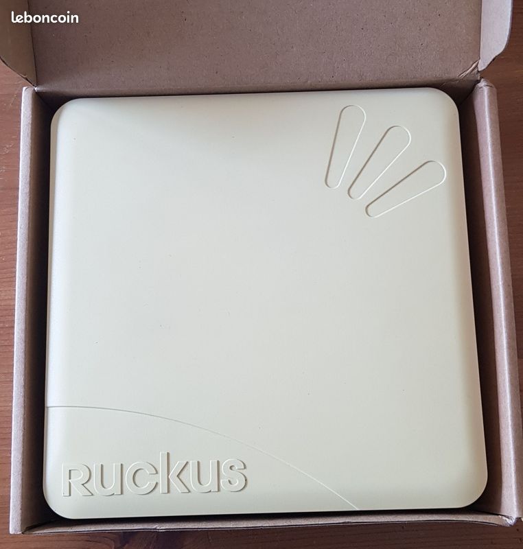 Ieee Source. Example Ruckus Zoneflex 7372 sans fil Wi-Fi Access Point 802.11n 901-7372-WW00 ...