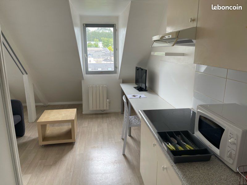 Appartement 1 pièce 17 m² · à Quimper · 17 m² · 450 €