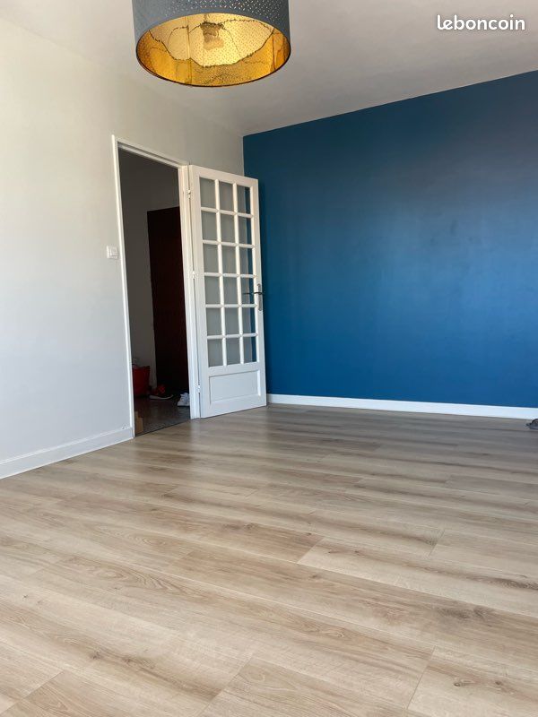 Appartement 2 pièces 42 m² · à Saint-Étienne · 42 m² · 57 000 €
