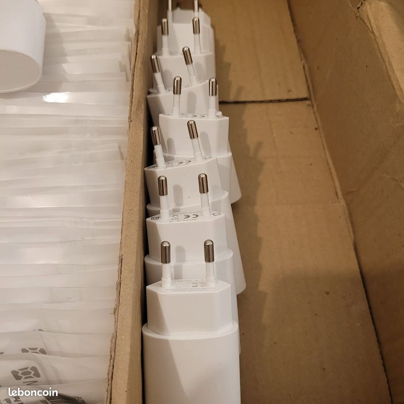 Lot 80 Adaptateurs iPhone Lightning Jack MFi + 9 Chargeurs USB Neufs (image 7)