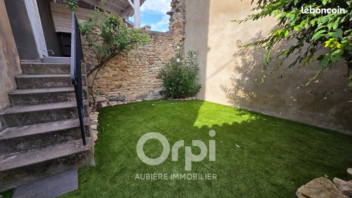 Maison 3 pièces 67 m² · à Châtel-Guyon · 67 m² · 850 €