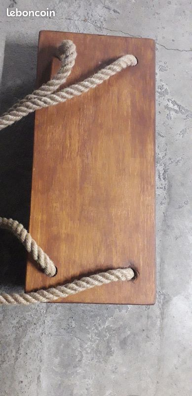 Balançoire robuste en bois et chanvre (image 1)
