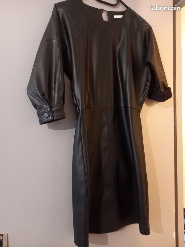 Robe simili cuir (image 1)