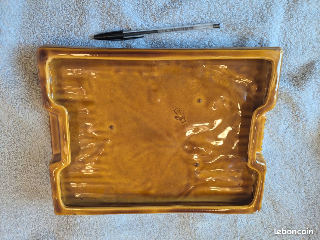 Dessous De Plat VERCERAM Feuille De Vigne – Céramique Jaune (occasion)
