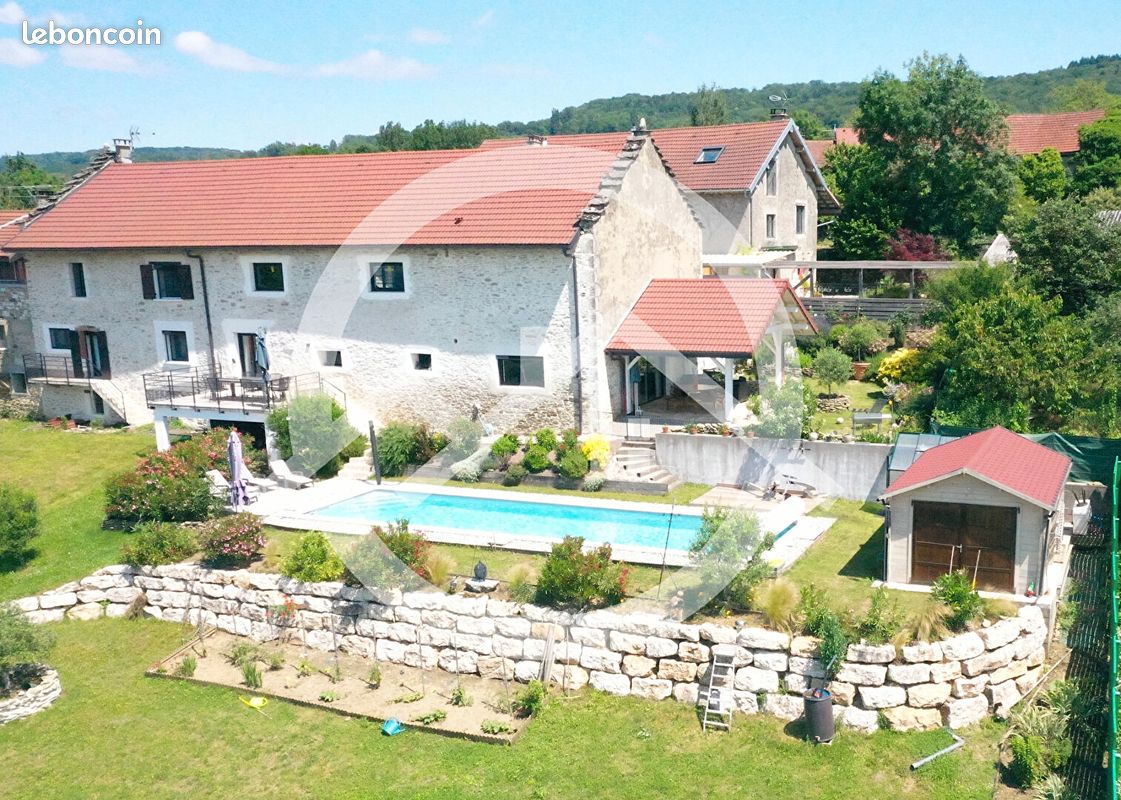 Maison 7 pièces 190 m² · à Seyssel · 190 m² · 935 000 €