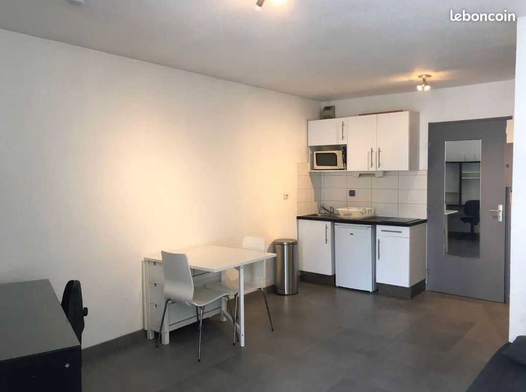 Appartement 1 pièce 24 m² · à Grenoble · 24 m² · 470 €/mois