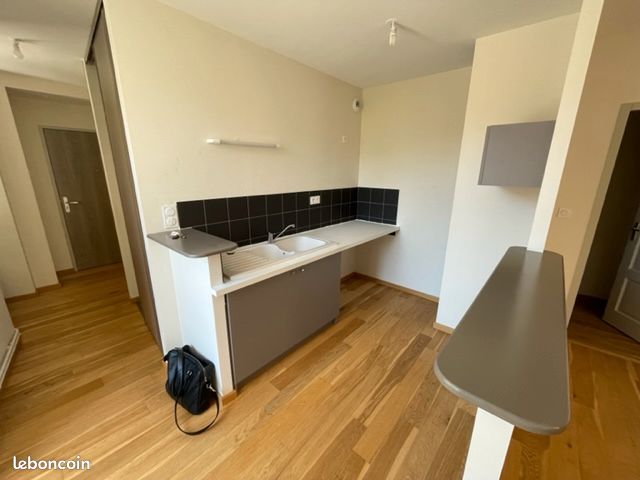 Appartement a louer auxerre - 4 pièce(s) - 80 m2 - Surfyn