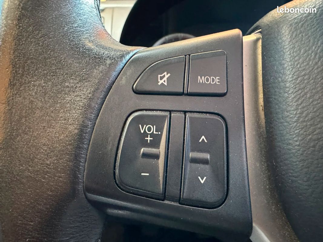 Suzuki SWIFT 1.2 94ch 4x4 PRIVILEGE (image 16)