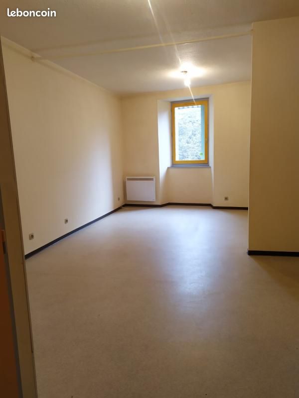 Appartement 2 pièces 55 m² · à Meyrueis · 55 m² · 435 €