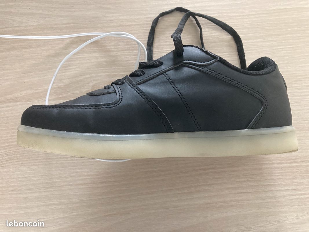 Sneakers basses noires lumineuses cash money taille 39 (image 8)
