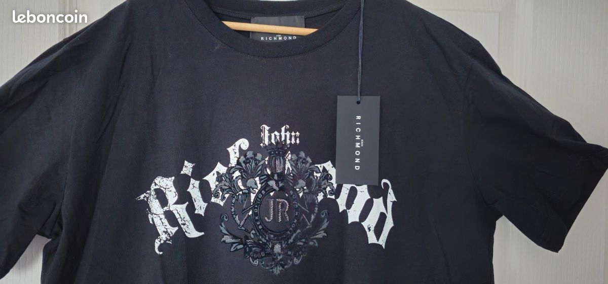 T-shirts John Richmond noir en ligne | À commander sur