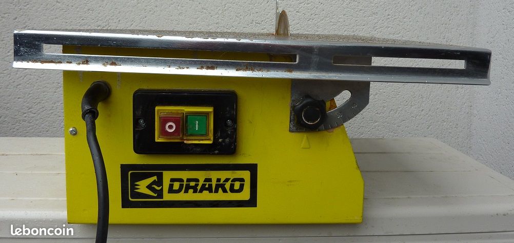 Coupe carrelage electrique (image 1)