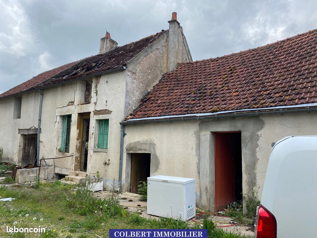 Maison 3 pièces 100 m² · à Préhy · 100 m² · 58 000 €