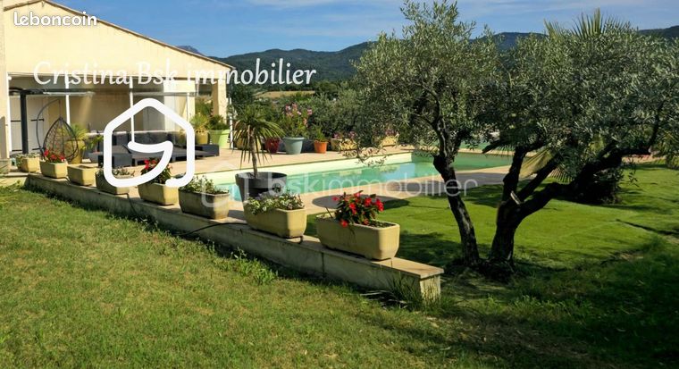 Maison 7 pièces 160 m²