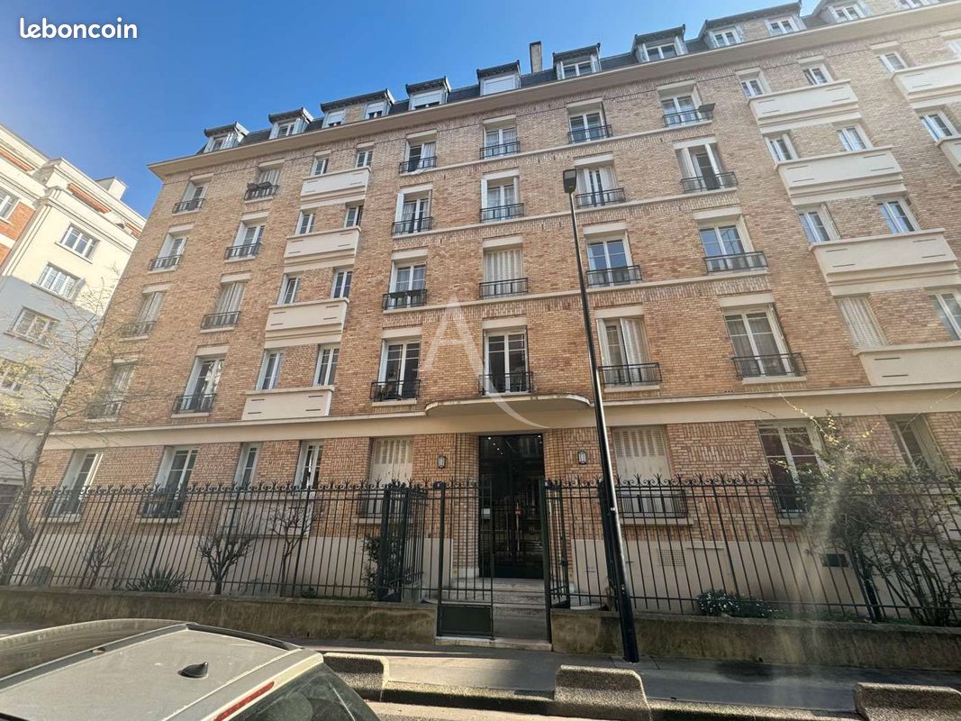 Appartement 1 pièce 32 m² · à Courbevoie · 32 m² · 336 686 €