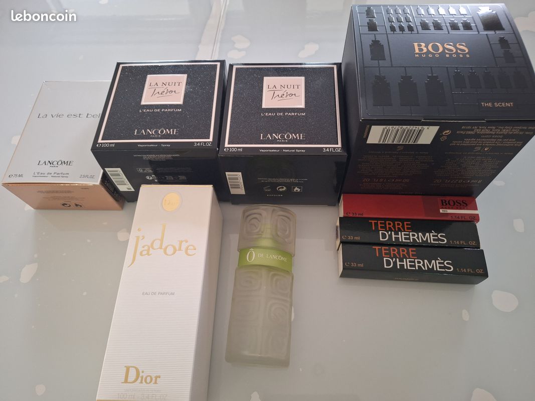 LOT DE 7 boites de CAVIAR VIDES , en l'état . EUR 9,80 - PicClick FR