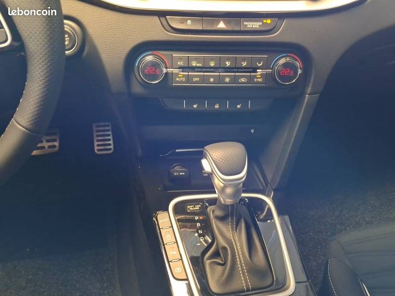 Kia CEED 1.5 T-GDi 140 ch DCT7 GT-line (image 27)