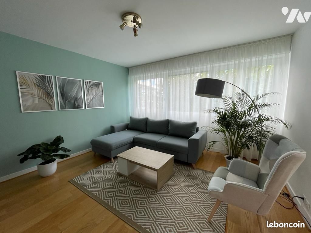Appartement 3 pièces 82 m² · à Laval · 82 m² · 830 €/mois