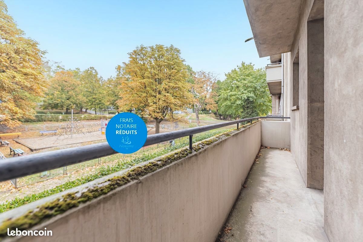 Appartement 2 pièces 55 m² · à Saint-Étienne · 55 m² · 35 000 €