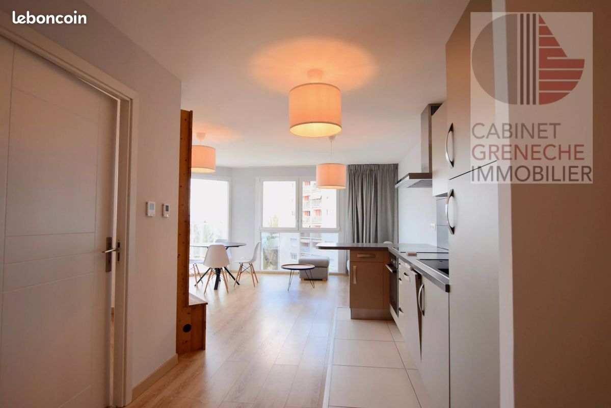 Appartement 2 pièces 54 m² · à Évian-les-Bains · 54 m² · 1 048 €/mois