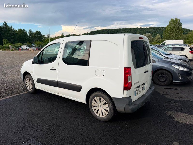 Citroën berlingo 1.6 e-hdi 75cv CT OK distribution neuve (image 5)