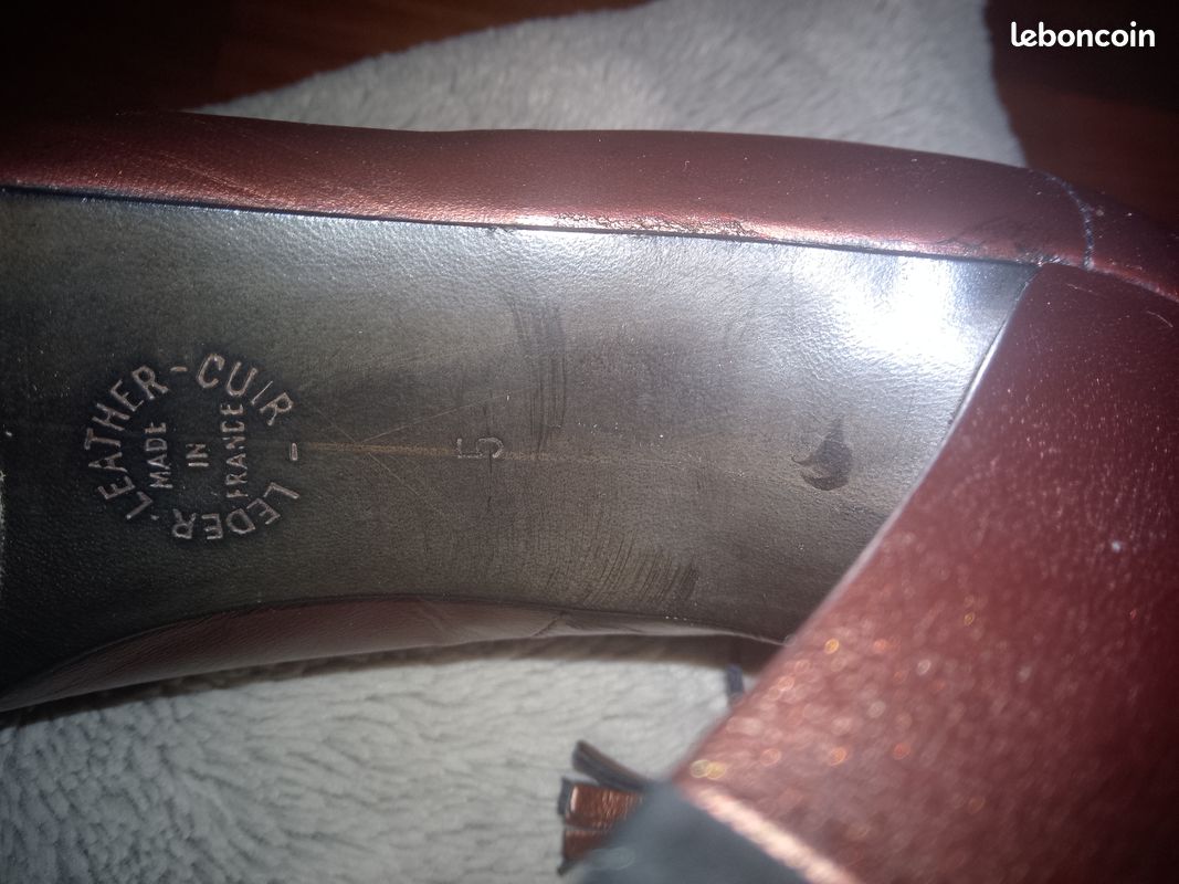 Escarpins Vintage Stéphane Kélian Rouge Foncé - Cuir, Taille 38.5, Talon Cône