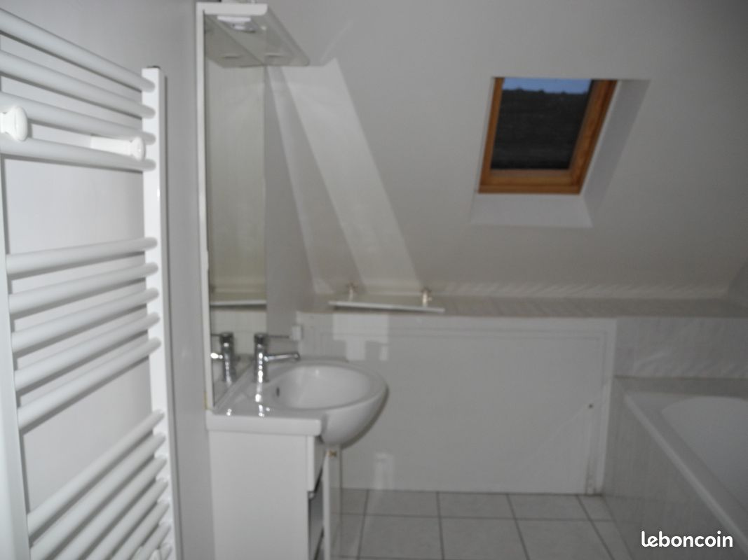 Appartement 2 pièces 52 m² · à Bray-sur-Seine · 52 m² · 585 €/mois