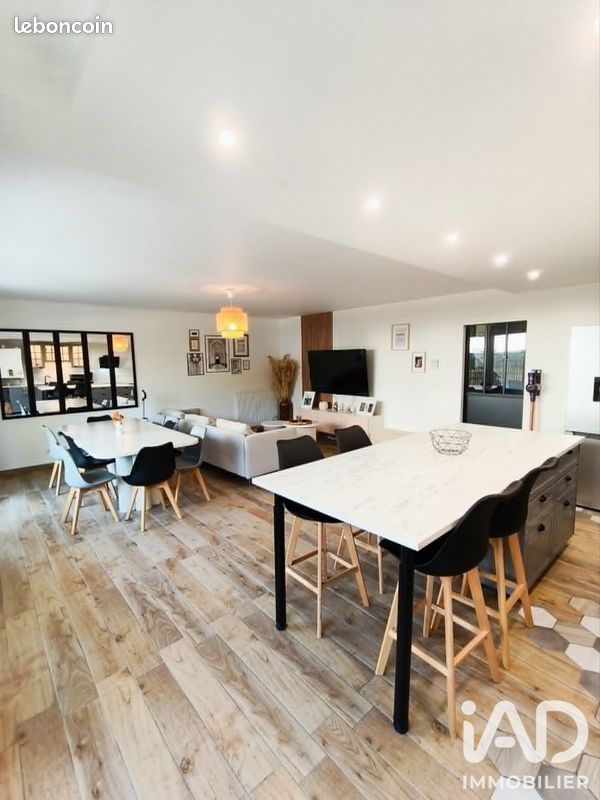 Appartement 3 pièces 82 m² · à Reims · 82 m² · 185 000 €