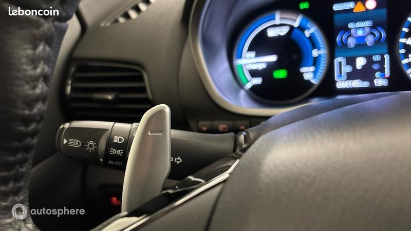 Mitsubishi Eclipse Cross 2.4 MIVEC PHEV 188ch Business 4WD (image 23)