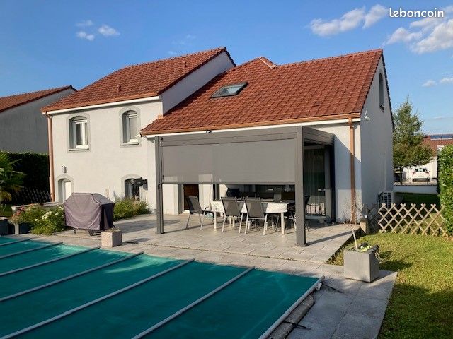 Maison 7 pièces 137 m² · à Florange · 137 m² · 439 000 €