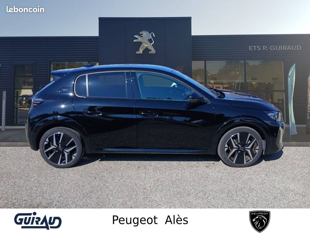 PEUGEOT 208 Hybrid 110 e-DCS6 GT (image 4)