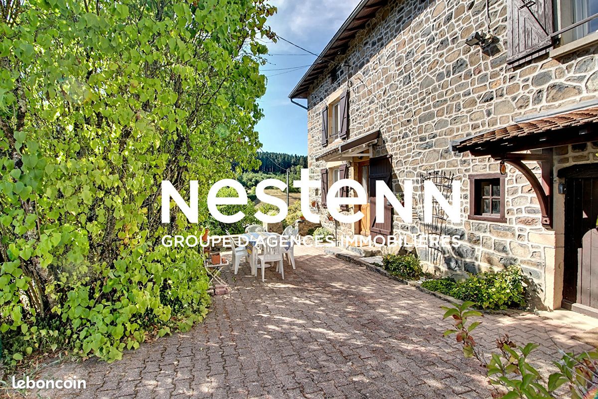 Maison 5 pièces 104 m² · à Chénelette · 104 m² · 219 000 €