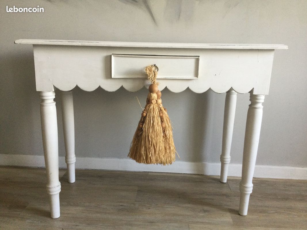 Console scandinave classique (image 1)