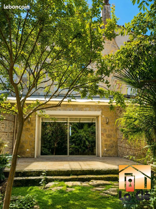 Maison 6 pièces 185 m² · à Agen · 185 m² · 318 000 €