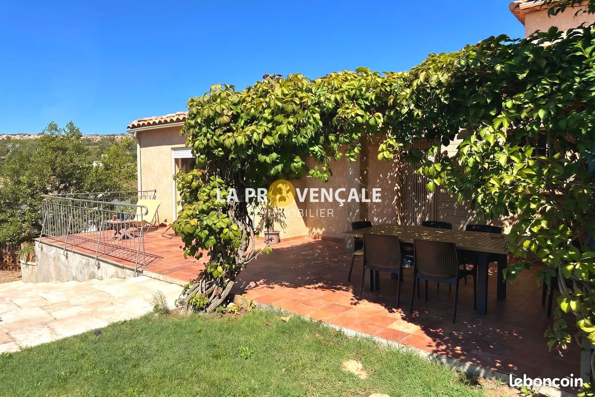 Maison 5 pièces 140 m² · à Meyreuil · 140 m² · 535 000 €