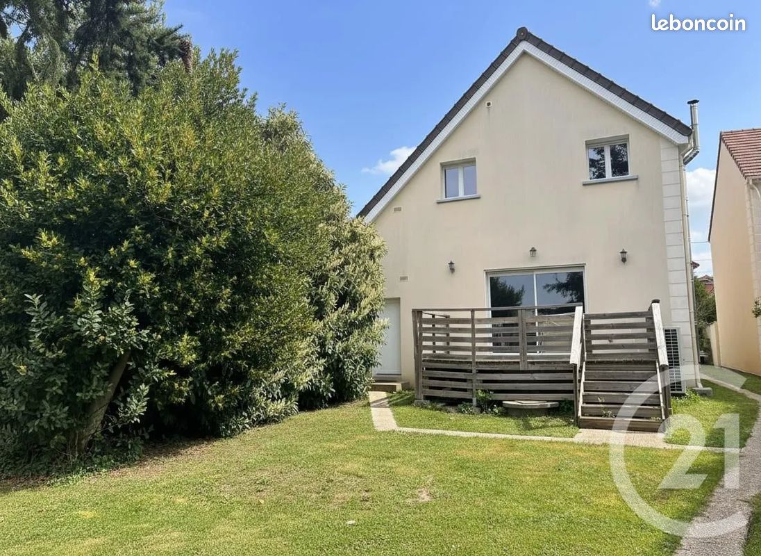 Maison 7 pièces 161 m² · à Brunoy · 161 m² · 520 000 €