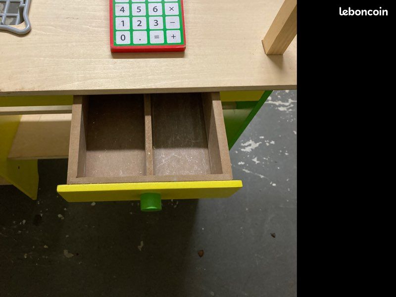 Snack bar en bois (image 5)