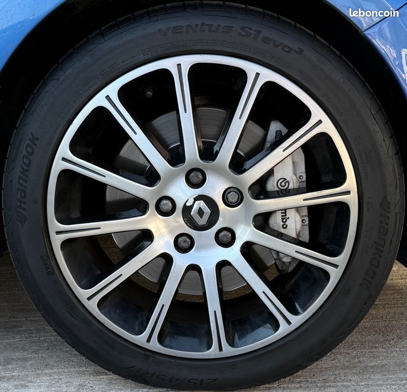 RENAULT CLIO III (2) 2.0 16V 203 RS GORDINI + 1ERE MAIN FR + FUTUR COLLECTOr (image 24)