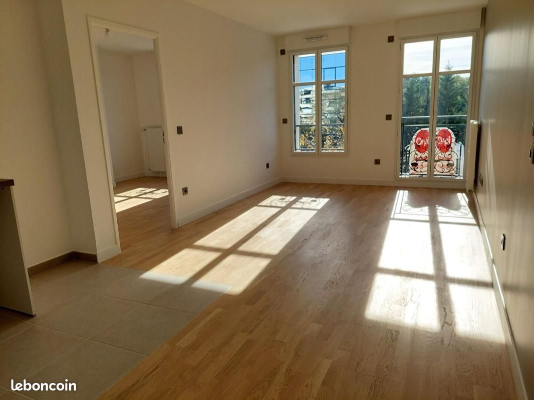 Appartement 2 pièces 40 m² · à Clamart · 40 m² · 1 019 €/mois