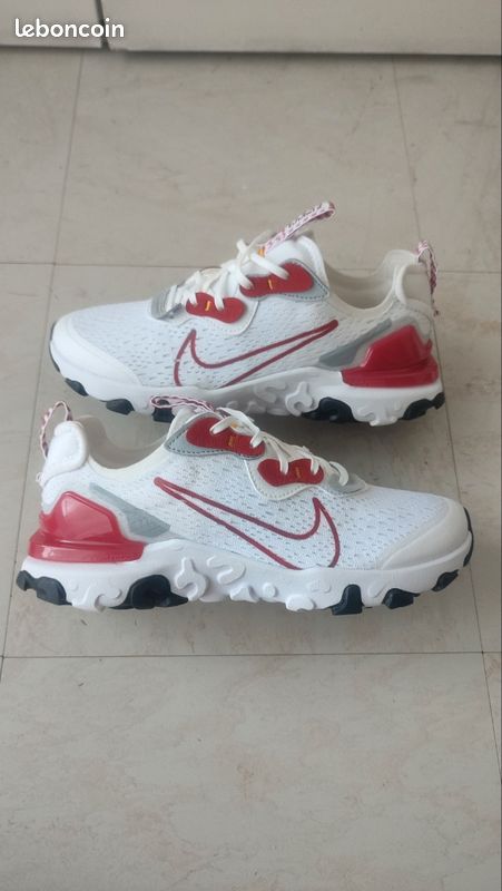 Nike React Vision blanche taille 38 (image 3)