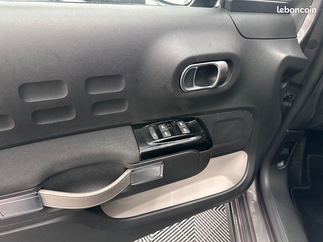 Citroen c3 generation-iii 1.5 bluehdi 100 shine start-stop (image 26)