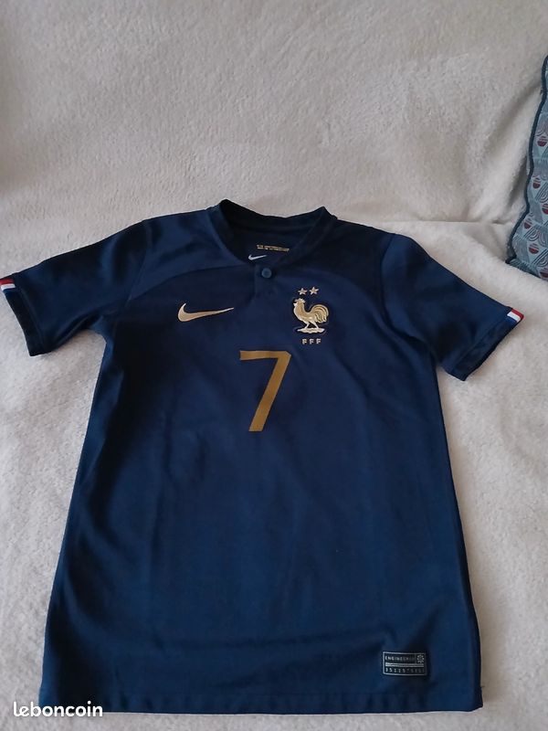 Lens maillot domicile 24/25 sans sponsor – MaillotdeFootstore