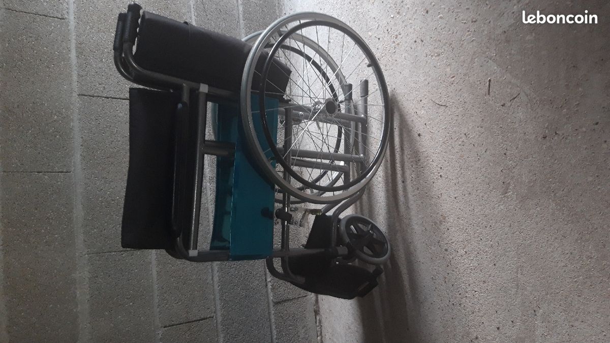 Fauteuil roulant peux servir (image 2)